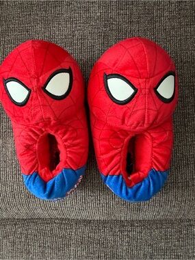 Marvel Spiderman Kids Slip-On Non-Slip Slippers | Size 7-8